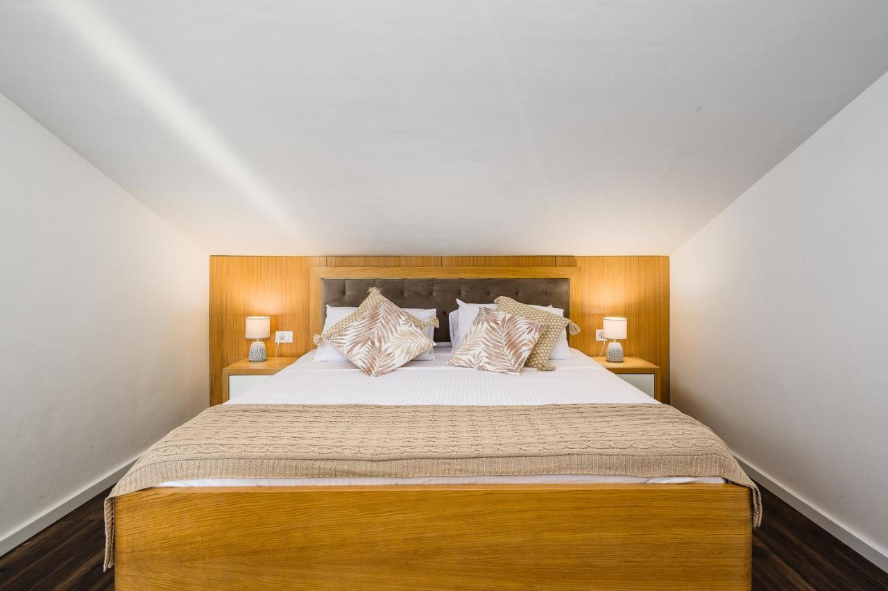 Sunset Suite Premium Porec Esterno foto